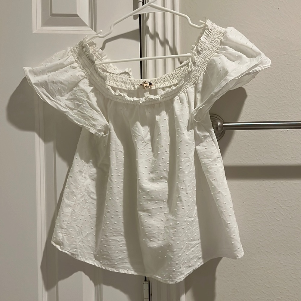 Lily White off the Shoulder White Top Blouse L cottagecore Boho Feminine